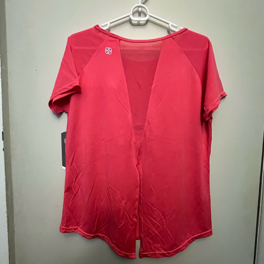 NWT Daisy Fuentes L Coral Workout Shirt